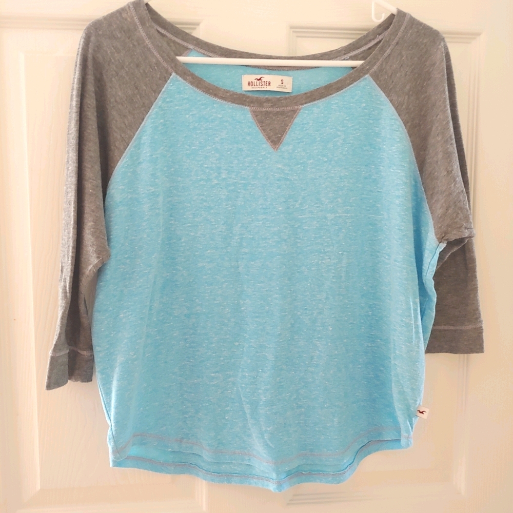 Hollister Quarter Sleeve Shirt